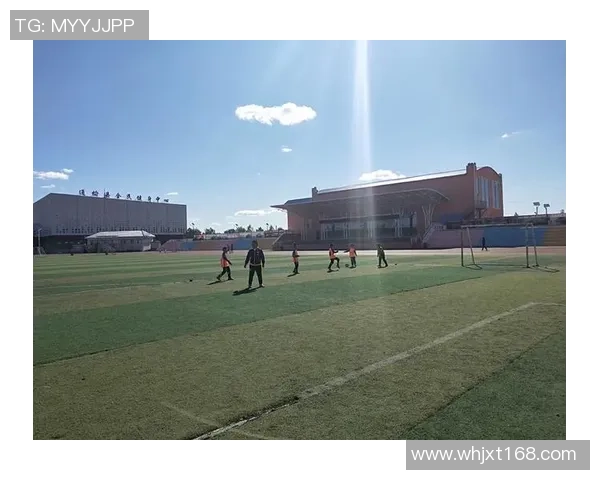 冬季足球运动必备保暖打底装备让你在寒冷天气中尽情挥洒汗水